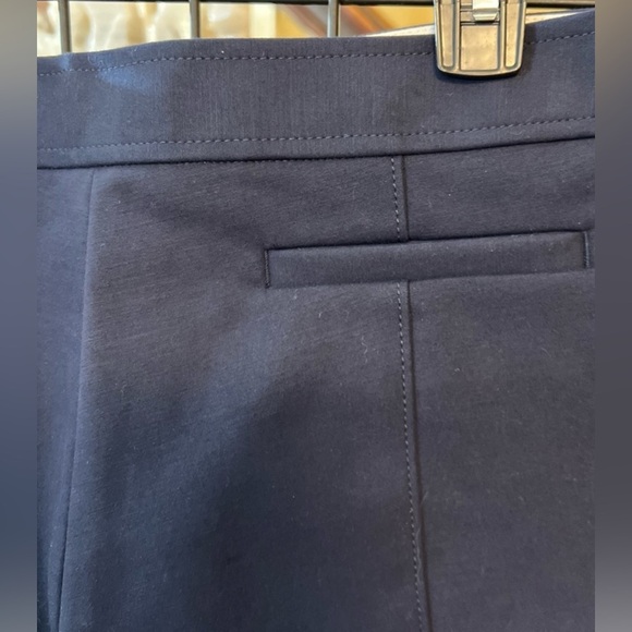 EUC Tory Burch Women’s Navy Blue Ankle Pants - size 14 - Picture 2 of 7